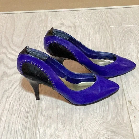 Upstage Shoes - Picture 1 of 4